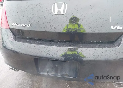 2008 Honda Accord 3.5 Ex-L from USA, damaged, VIN 1HGCS22818A004619